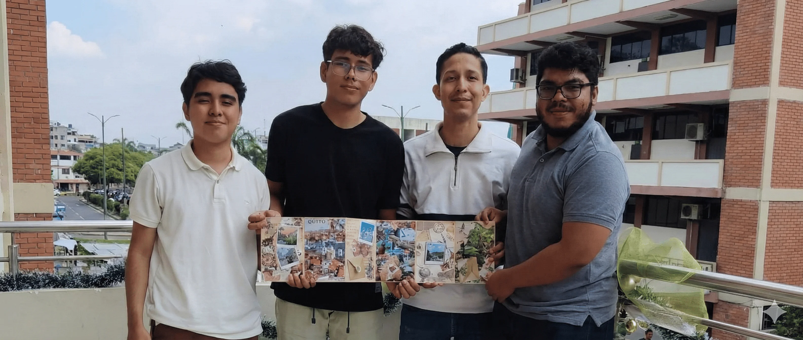 Equipo de trabajo y Profesor Bryan Cortez